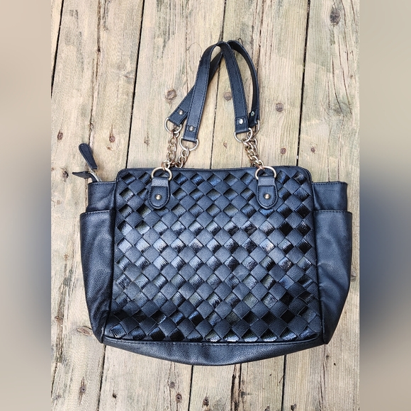 Big Bow Betsy Johnson Purse - Picture 2 of 6